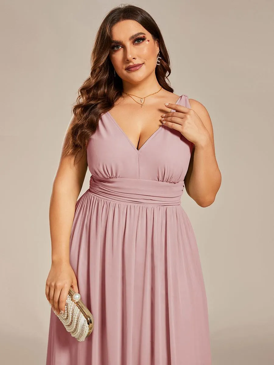 Robe de demoiselle d'honneur en mousseline de soie à col en V grande taille