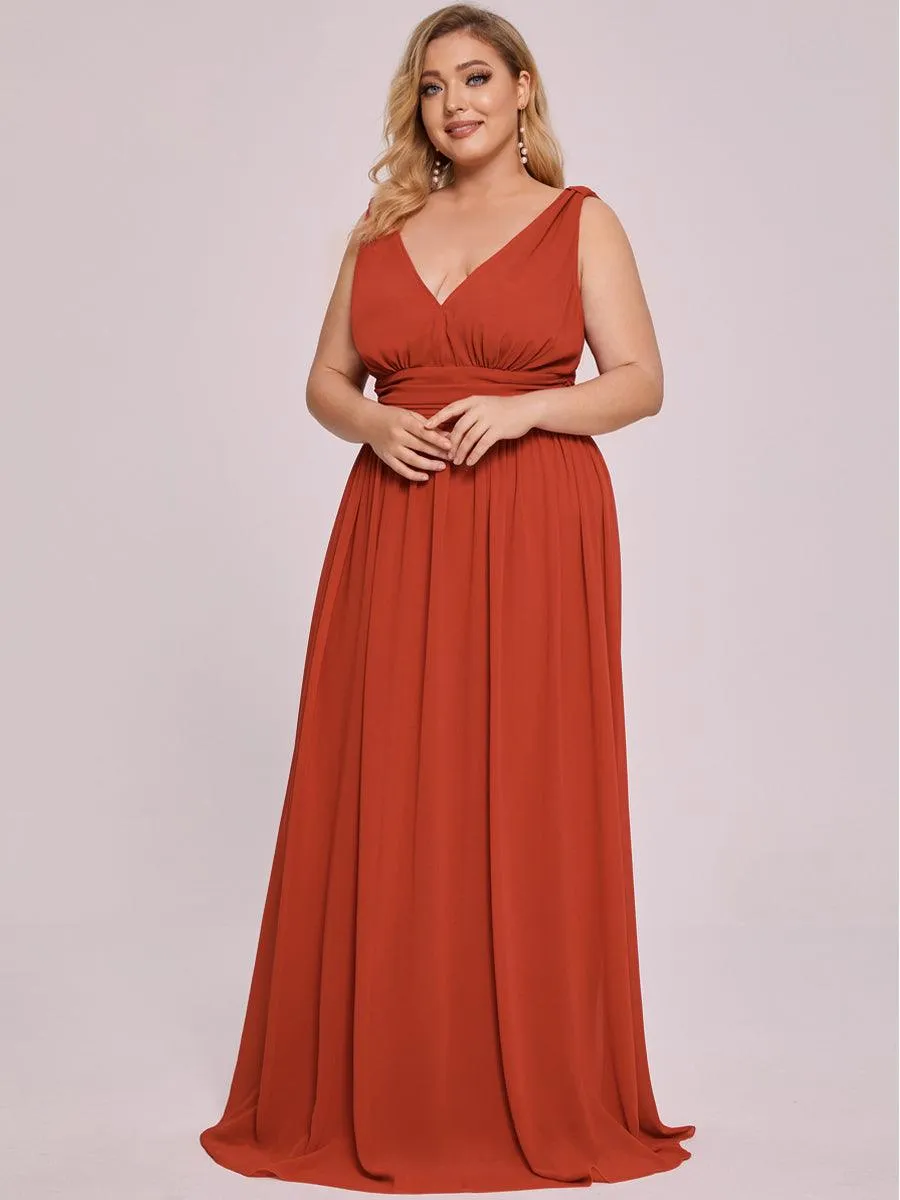Robe de demoiselle d'honneur en mousseline de soie à col en V grande taille