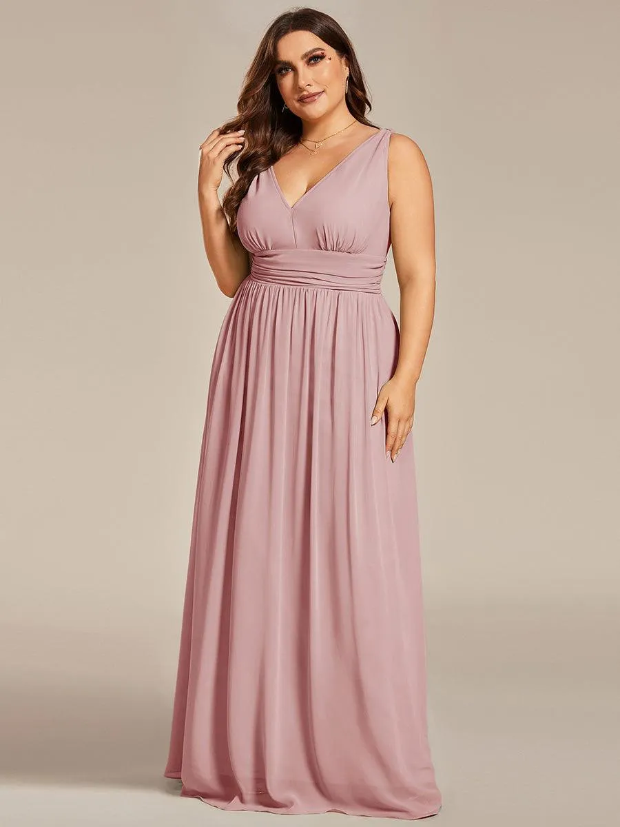 Robe de demoiselle d'honneur en mousseline de soie à col en V grande taille