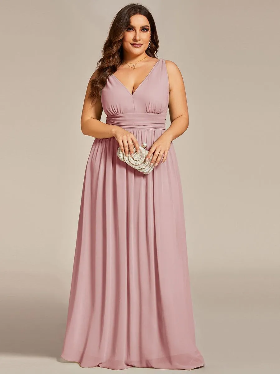 Robe de demoiselle d'honneur en mousseline de soie à col en V grande taille