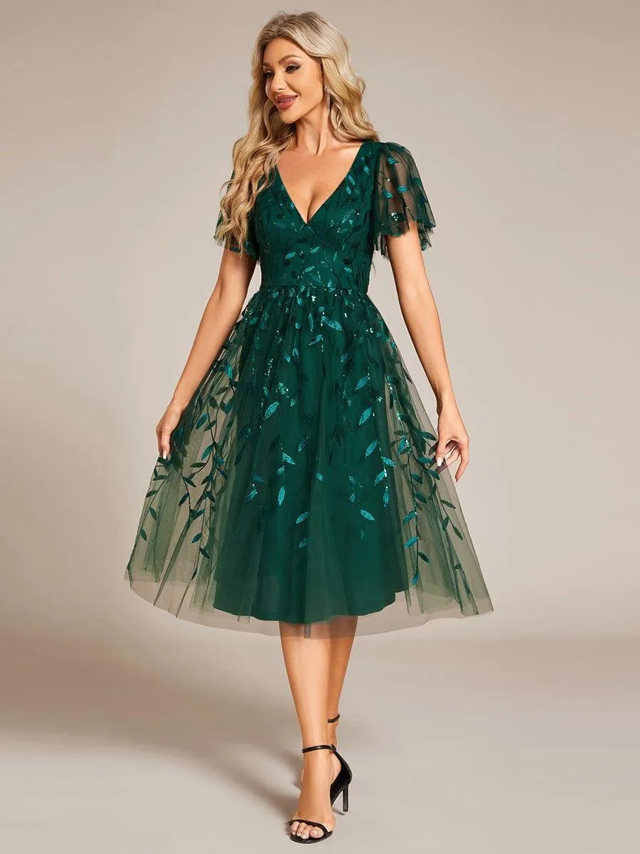 Robe d'invité de mariage formelle mi-longue à paillettes et feuilles à manches courtes