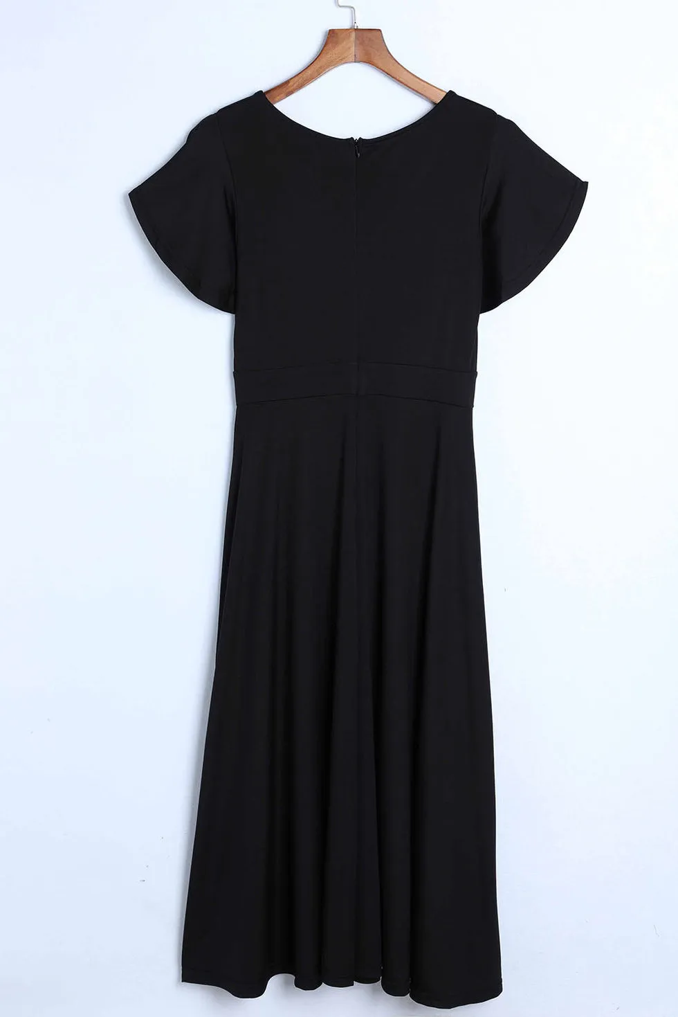 Robe midi portefeuille avec manches volantées et décolleté en V parfaite pour les événements chics