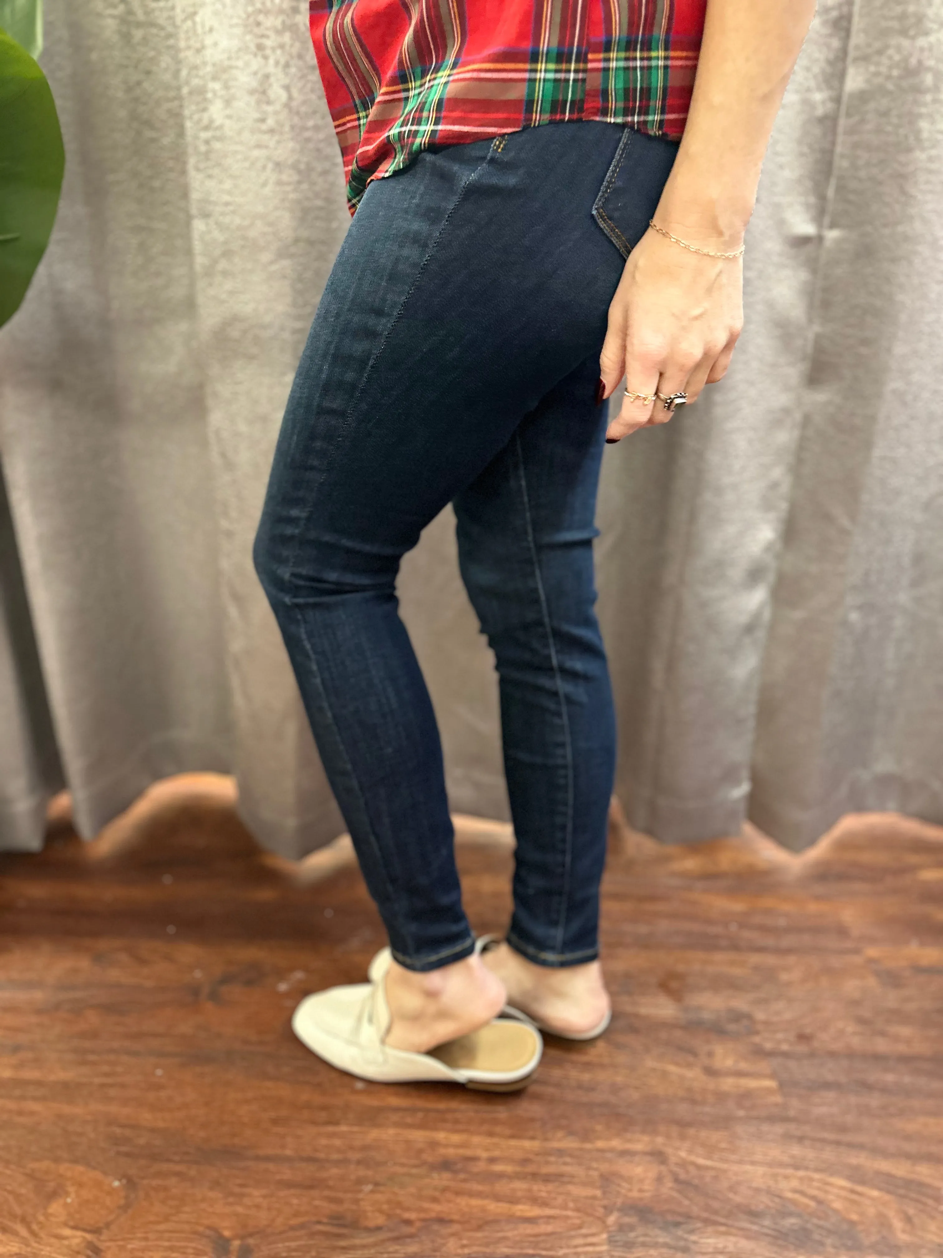 Sagittarius Skinny Jeans: Dark Wash