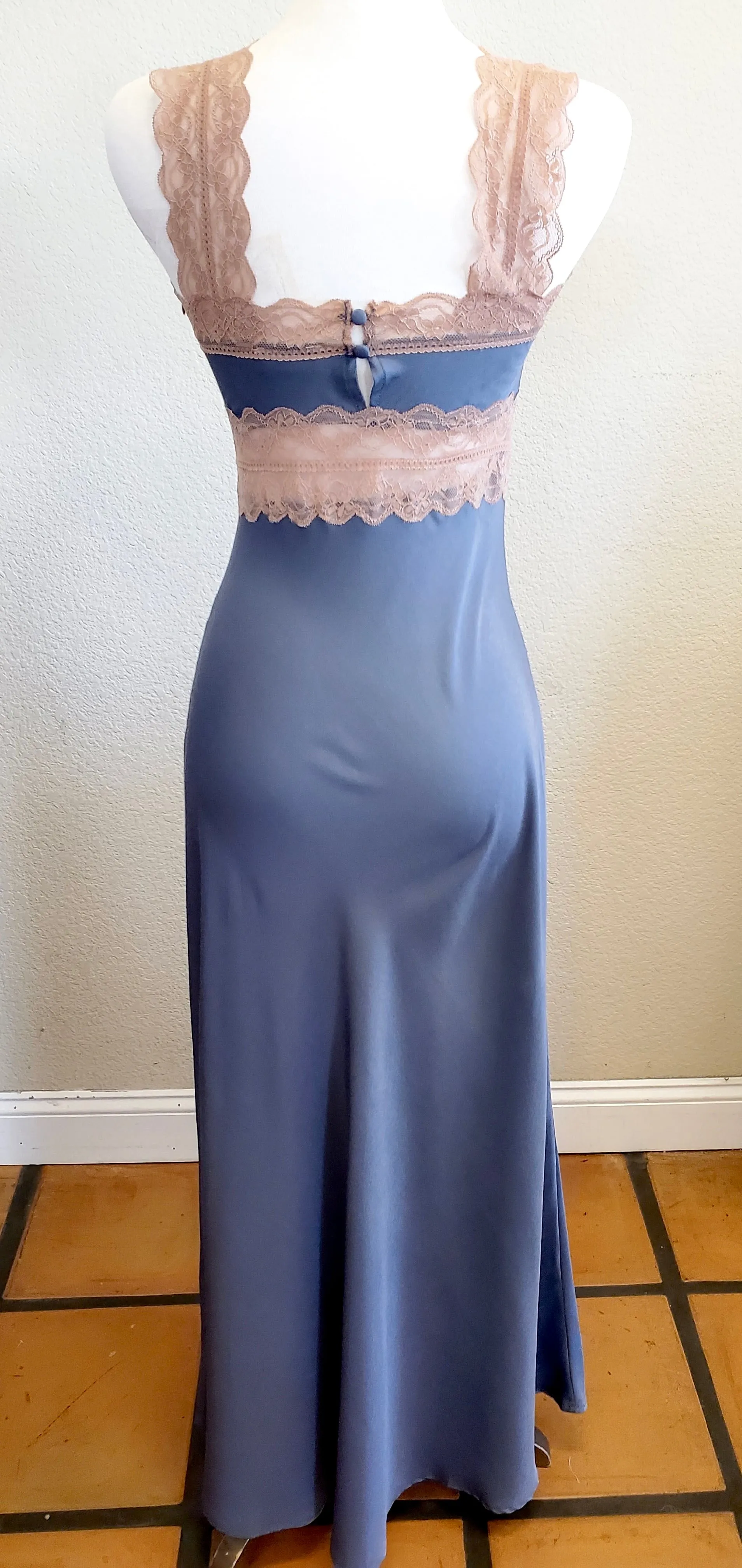 SAMANTHA DRESS