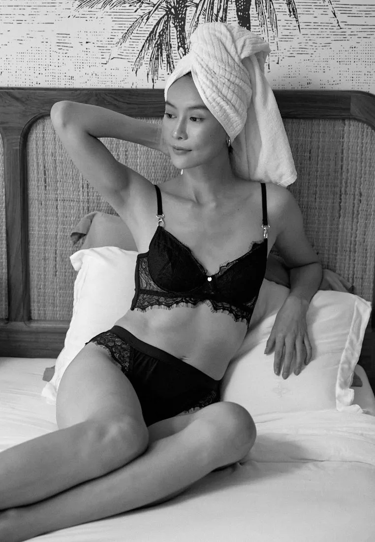 SEASONS UNDERWIRE BLACK