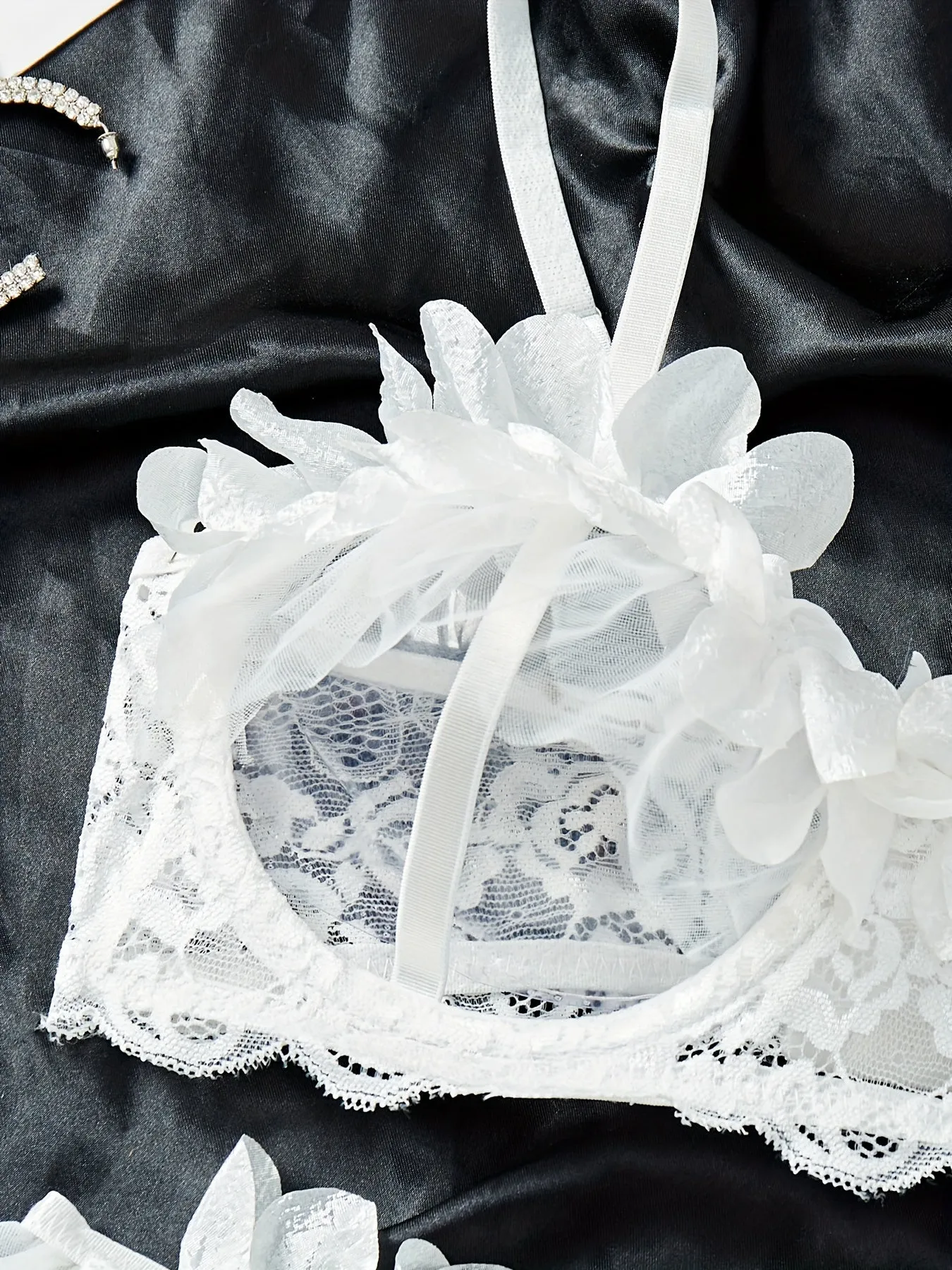 Sexy Women's Bra & Thong Set Lingerie with Garter Belt & Bridal Headpiece