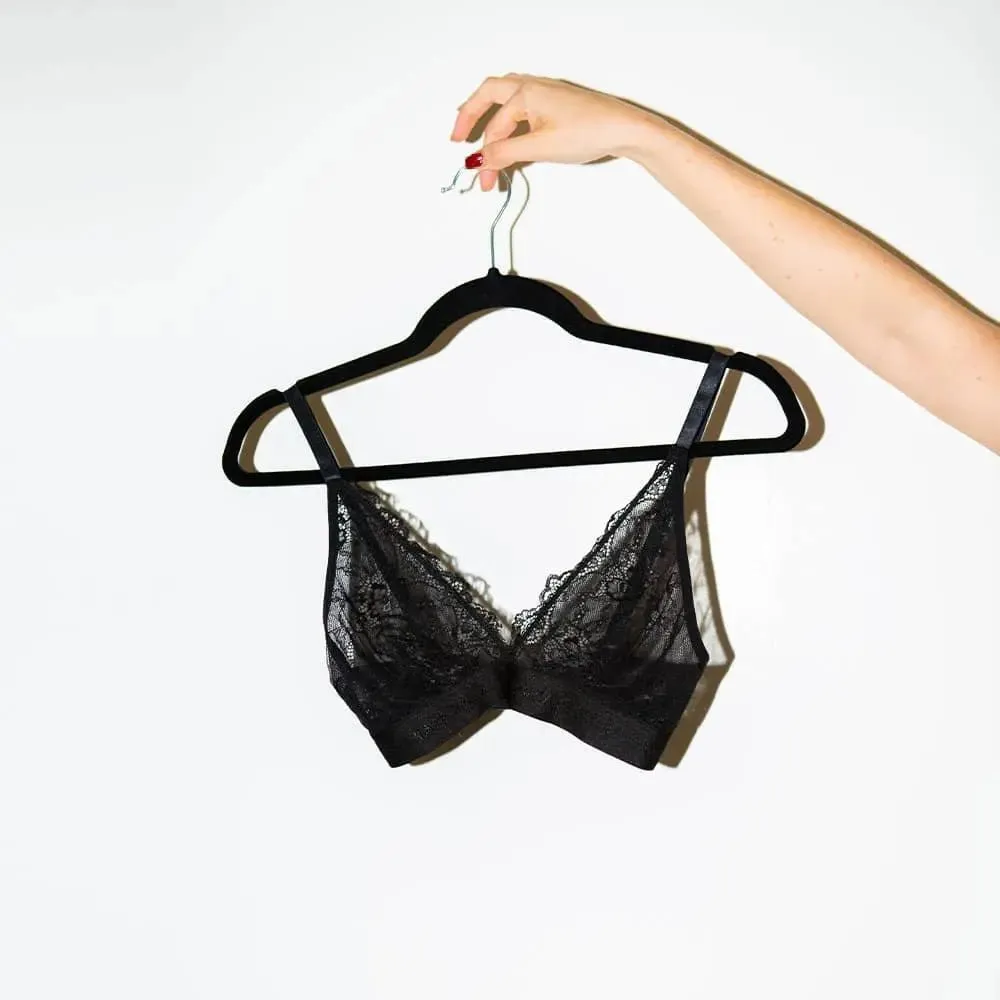 Signature Lace Bralette - Black