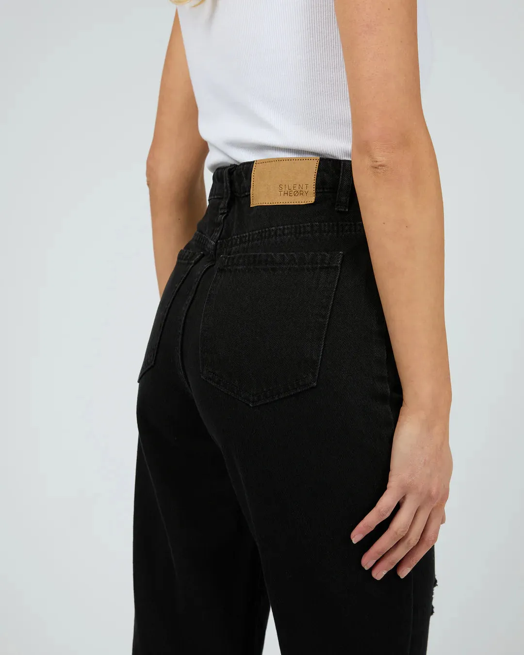 Silent Theory Cali Straight Leg Jeans