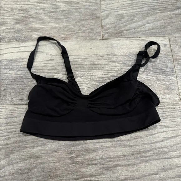 Skims seamless sculpt bralette in onyx L/XL