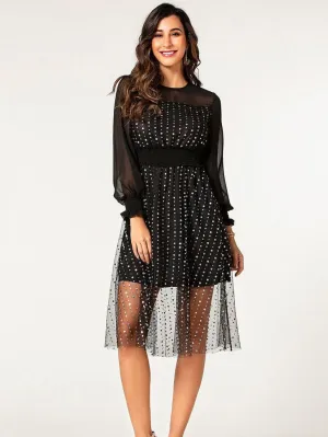 Spring and Autumn New Sexy Perspective Stitching Long Section Trumpet Sleeve Mesh Long Section