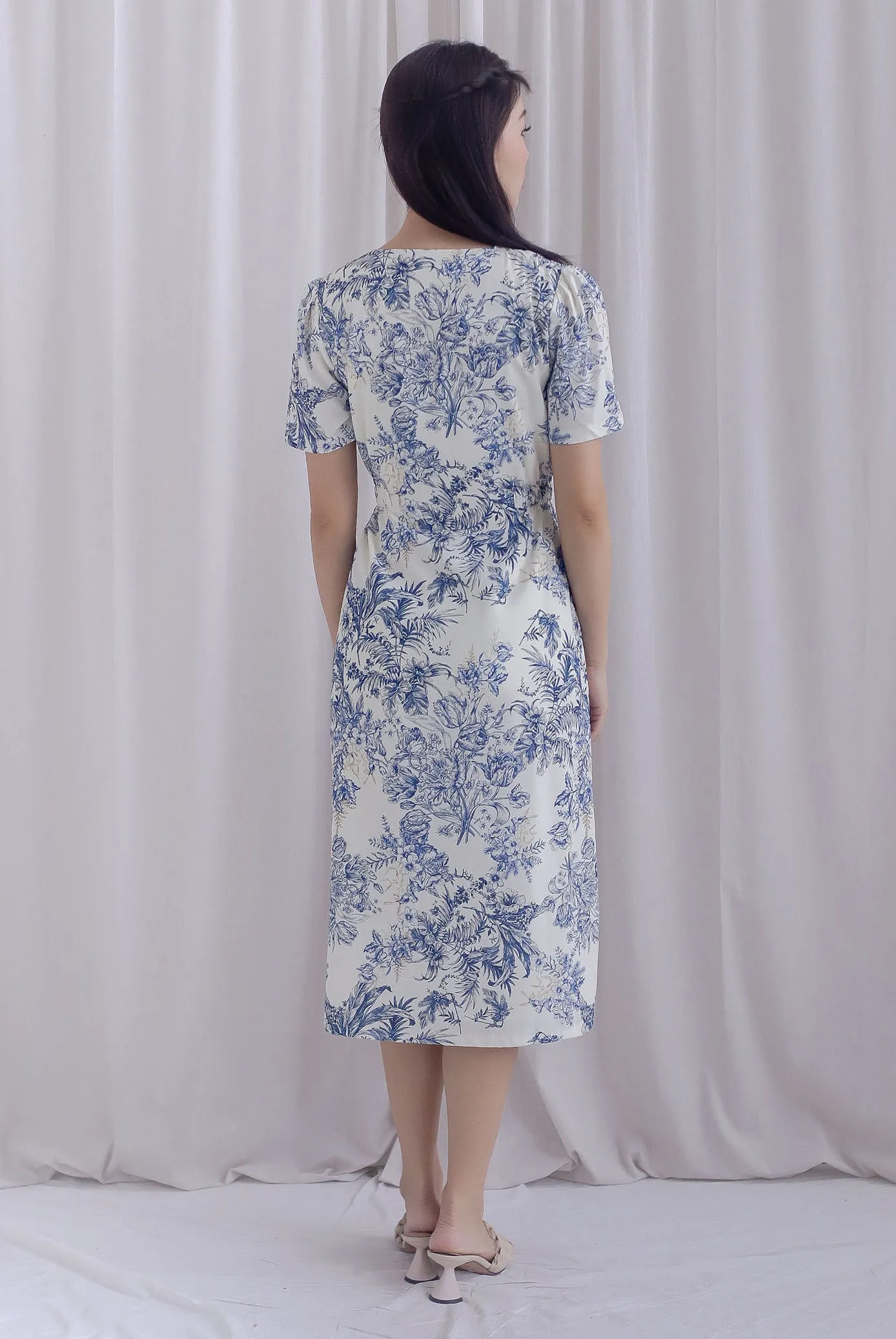 TDC Lovie Chinoiserie Buttons Drawstring Dress