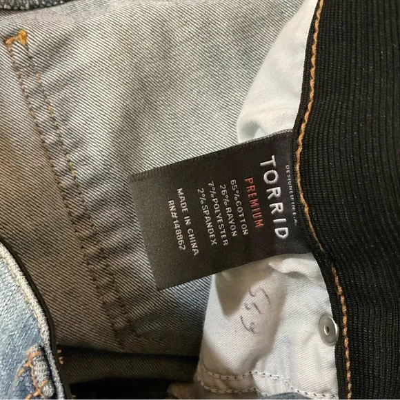 TORRID Bombshell Skinny Premium Stretch Mile Sky High-Rise Destructed Jeans
