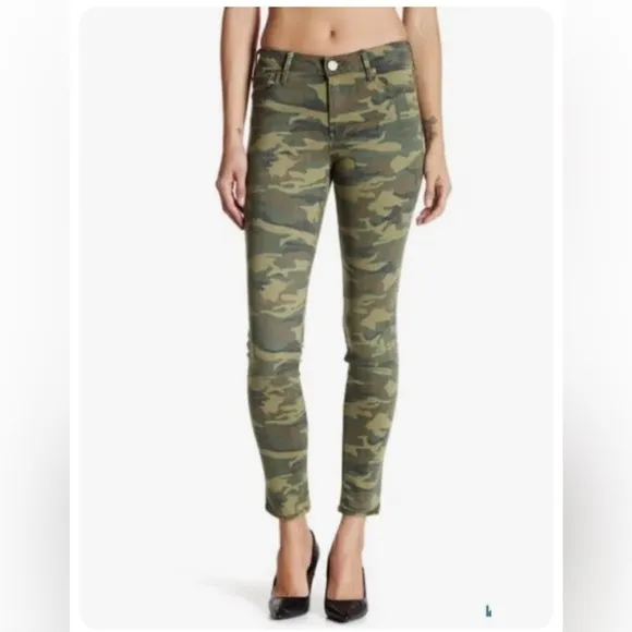 True Religion Mid Rise Camo Super Skinny Jeans Halle