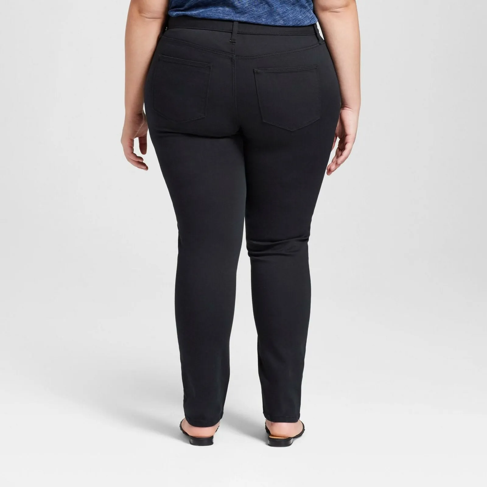 Universal Thread Women's Plus Size Skinny Jeans