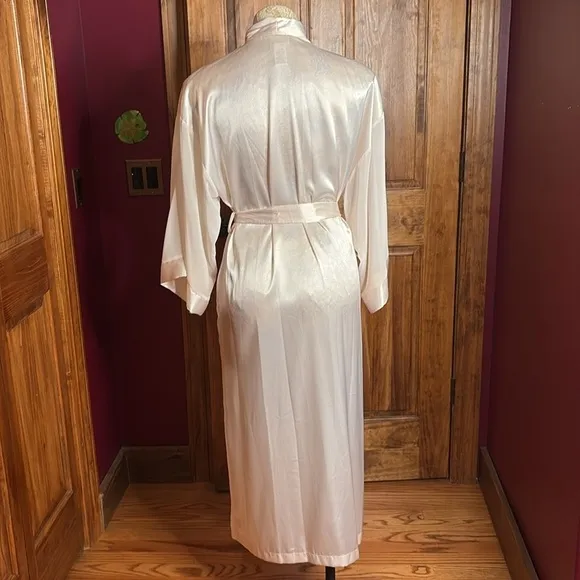 VTG Intimo‎ Amore satin silky long robe pearl floral lace blush lingerie Sz M