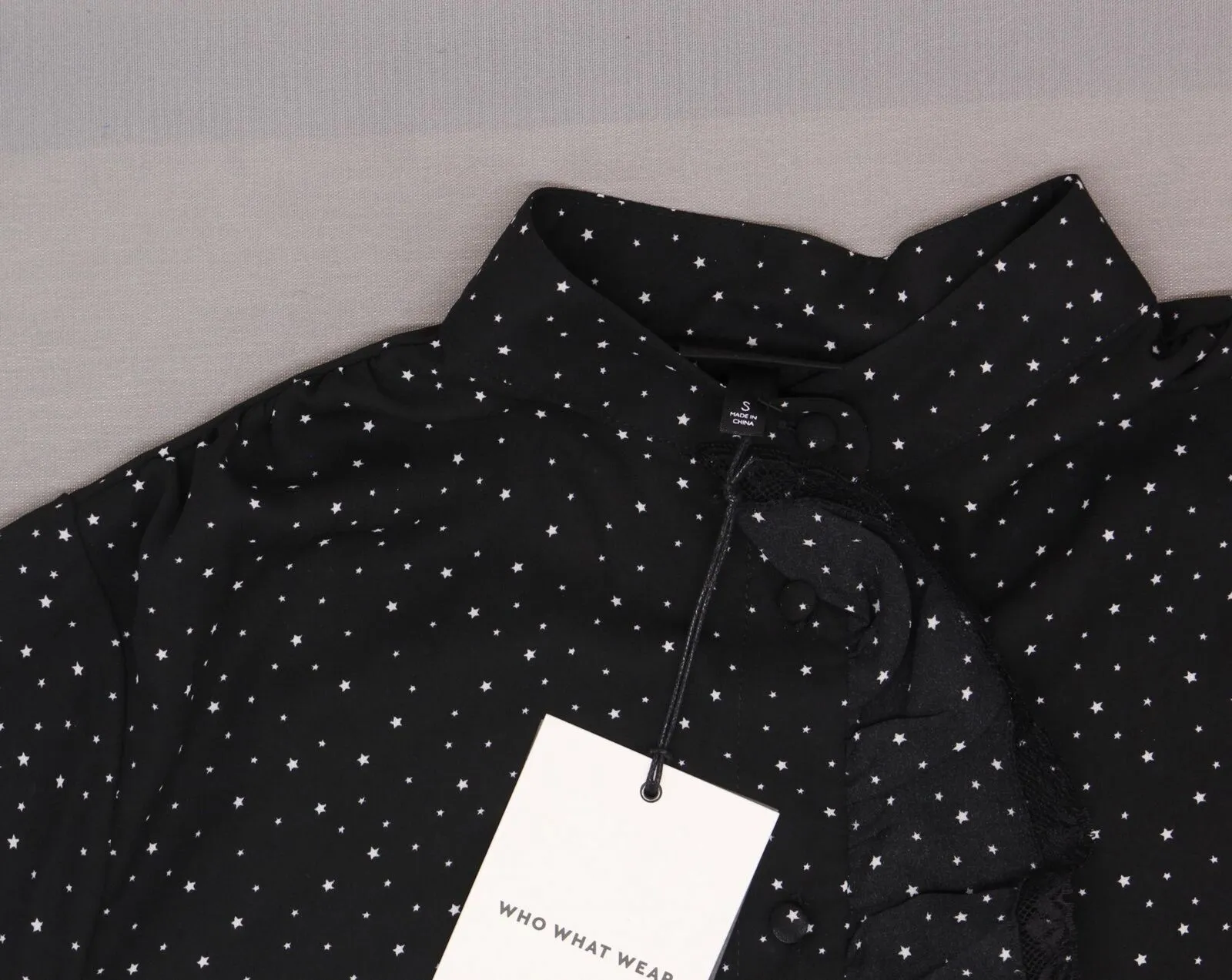 Who What Wear Women's Long Sleeve Button Up Dinner Blouse