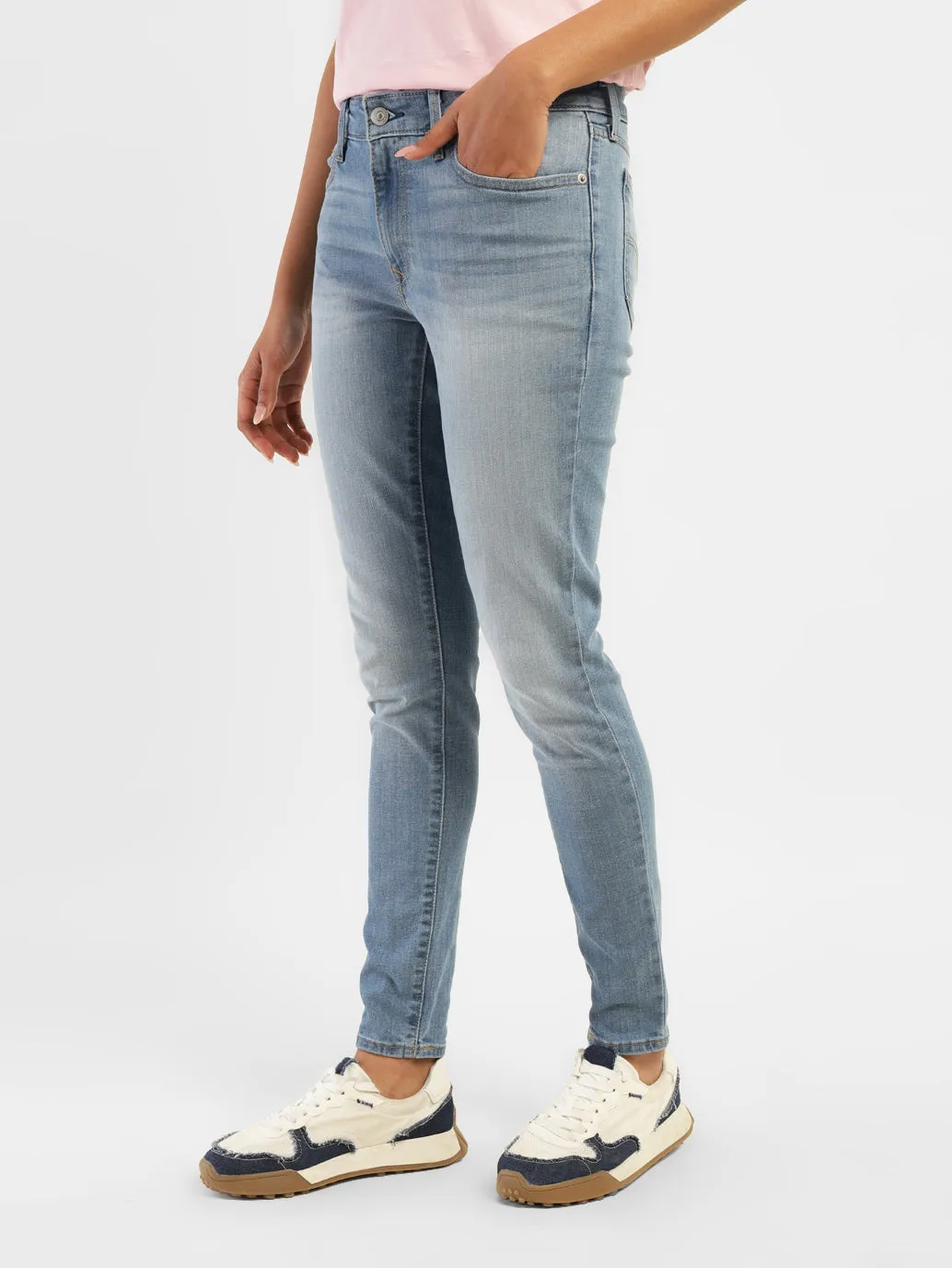 Women's 711 Blue Skinny Fit Mid Rise Jeans