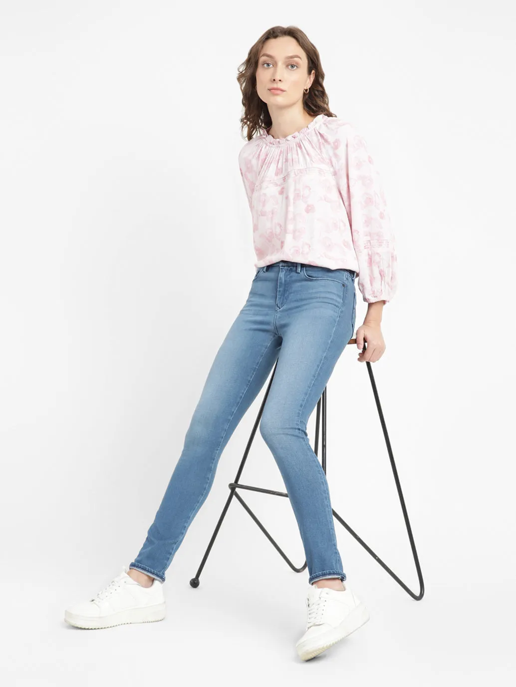 Women's 711 Blue Skinny Fit Mid Rise Jeans
