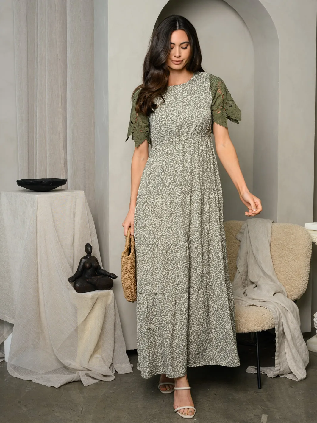 WOMEN'S SHORT LACE SLEEVE FLORAL MAXI DRESS