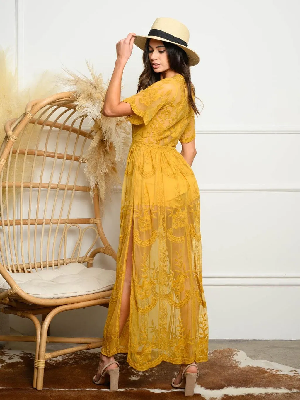 WOMEN'S V-NECK SHORT SLEEVE LACE MAXI DRESS