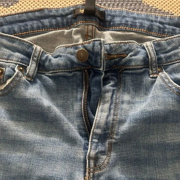 Women's Frye straight leg jeans