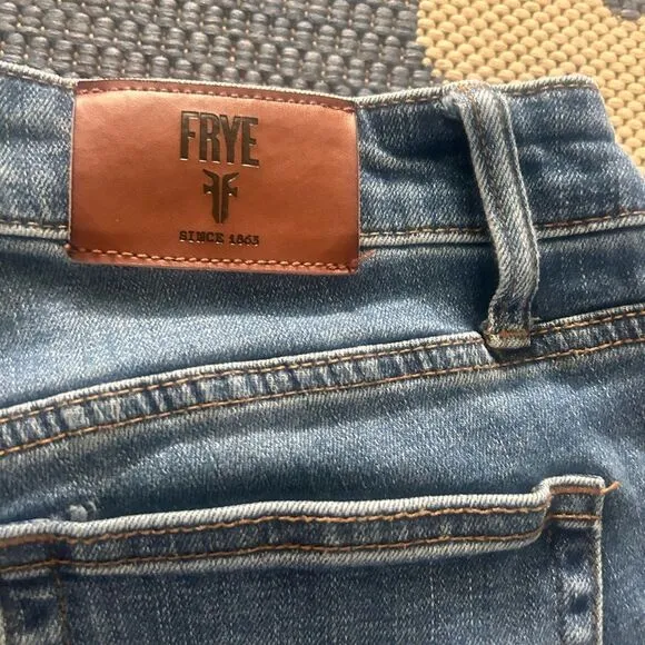 Women's Frye straight leg jeans