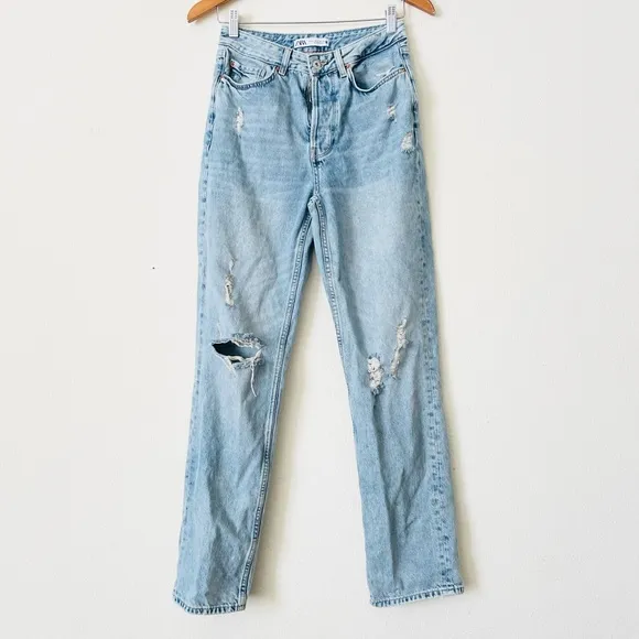 ZARA SIZE 2 Ripped Relaxed jeans