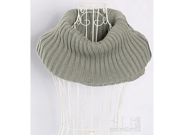 zip knitted scarf
